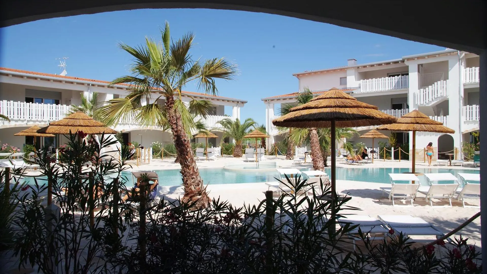 Cala Blu Residence Con Piscina-Centralissimo Lido Di Jesolo 0*,  Italien