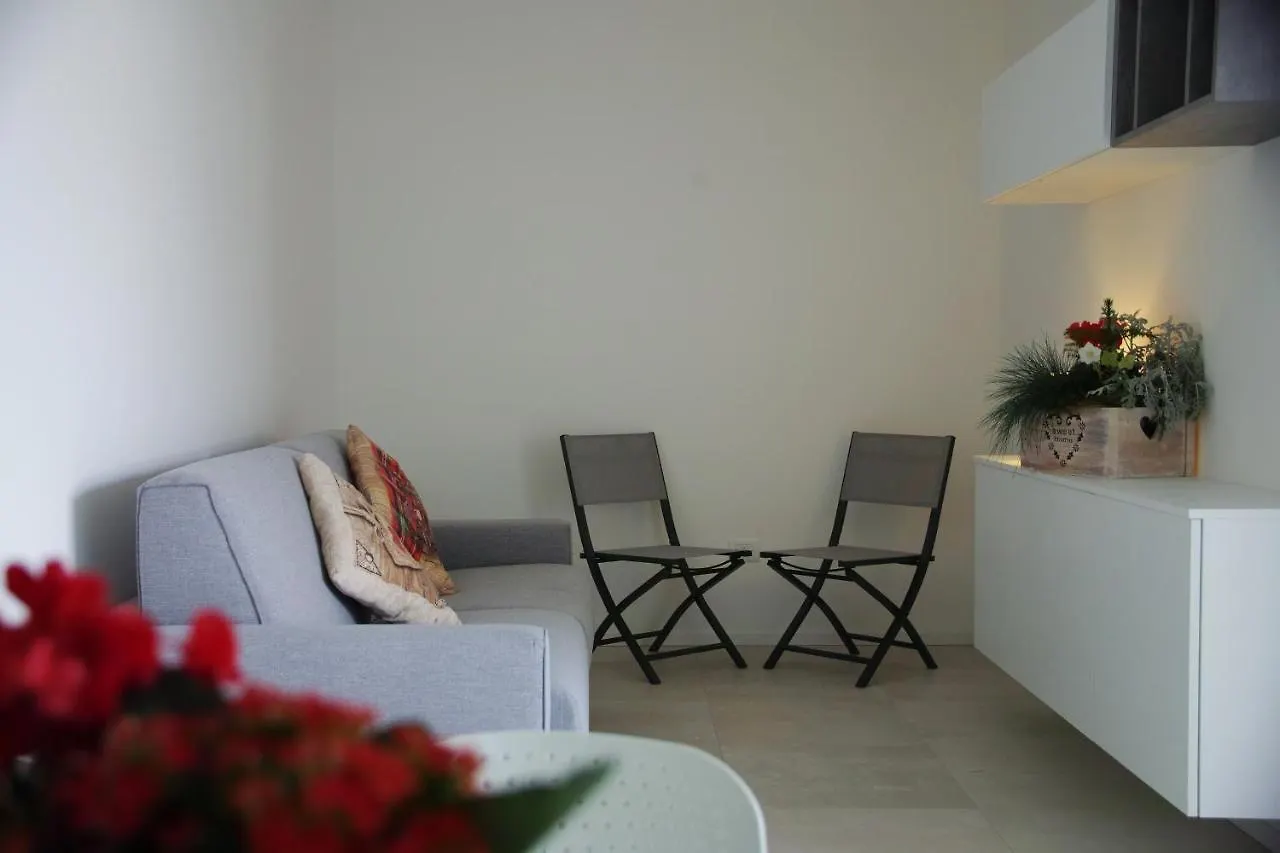 Cala Blu Residence Con Piscina-Centralissimo Lido Di Jesolo 0*,  Italien