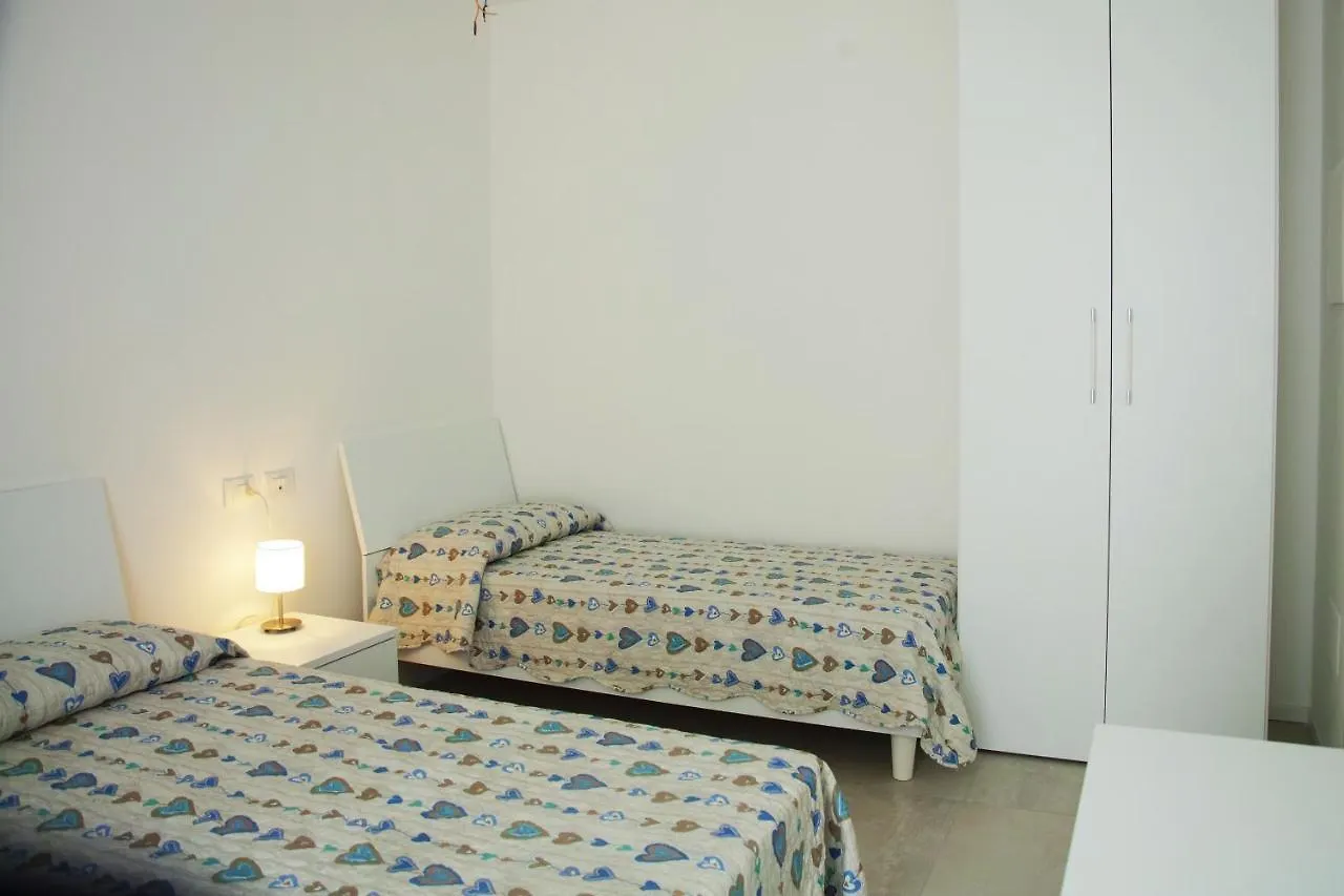 Cala Blu Residence Con Piscina-Centralissimo Lido Di Jesolo Apartament